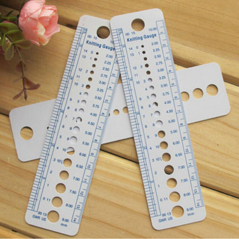 High Quality 1 PCS Knitting Needle Ruler Plastic Sweater Weaving Tool.l8