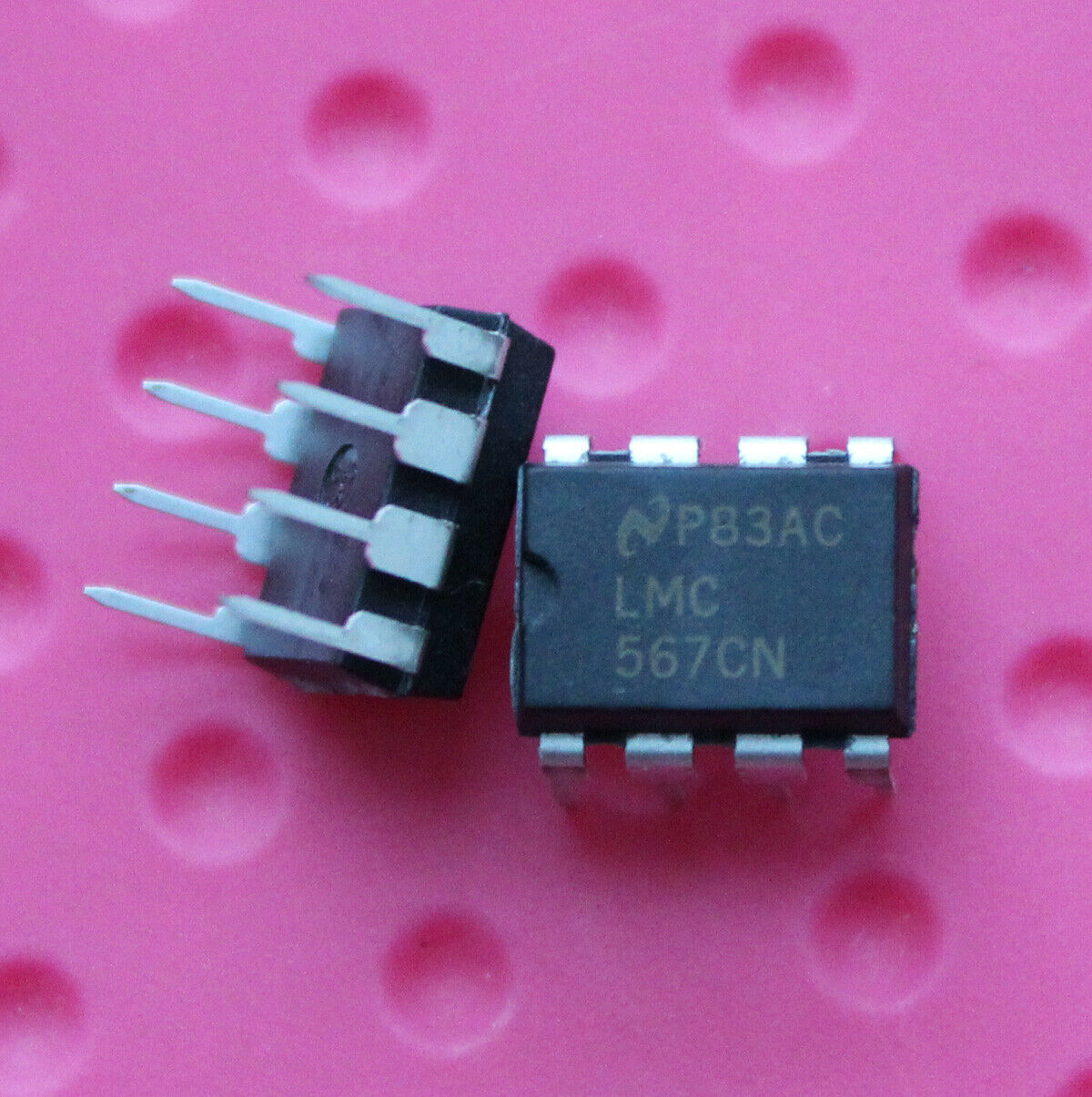 5pcs LMC567CN LMC 567CN DIP-8 Integrated Circuit IC