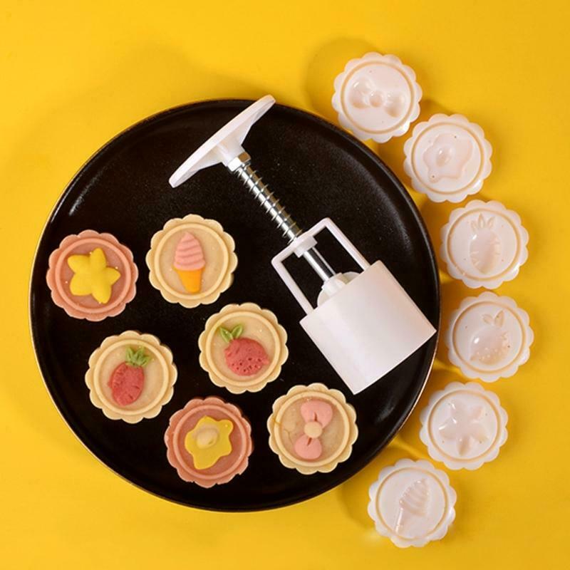 50g Plastic Mooncake Cutter Mold DIY Kitchen Baking Tool for Mid-Autumn Festival