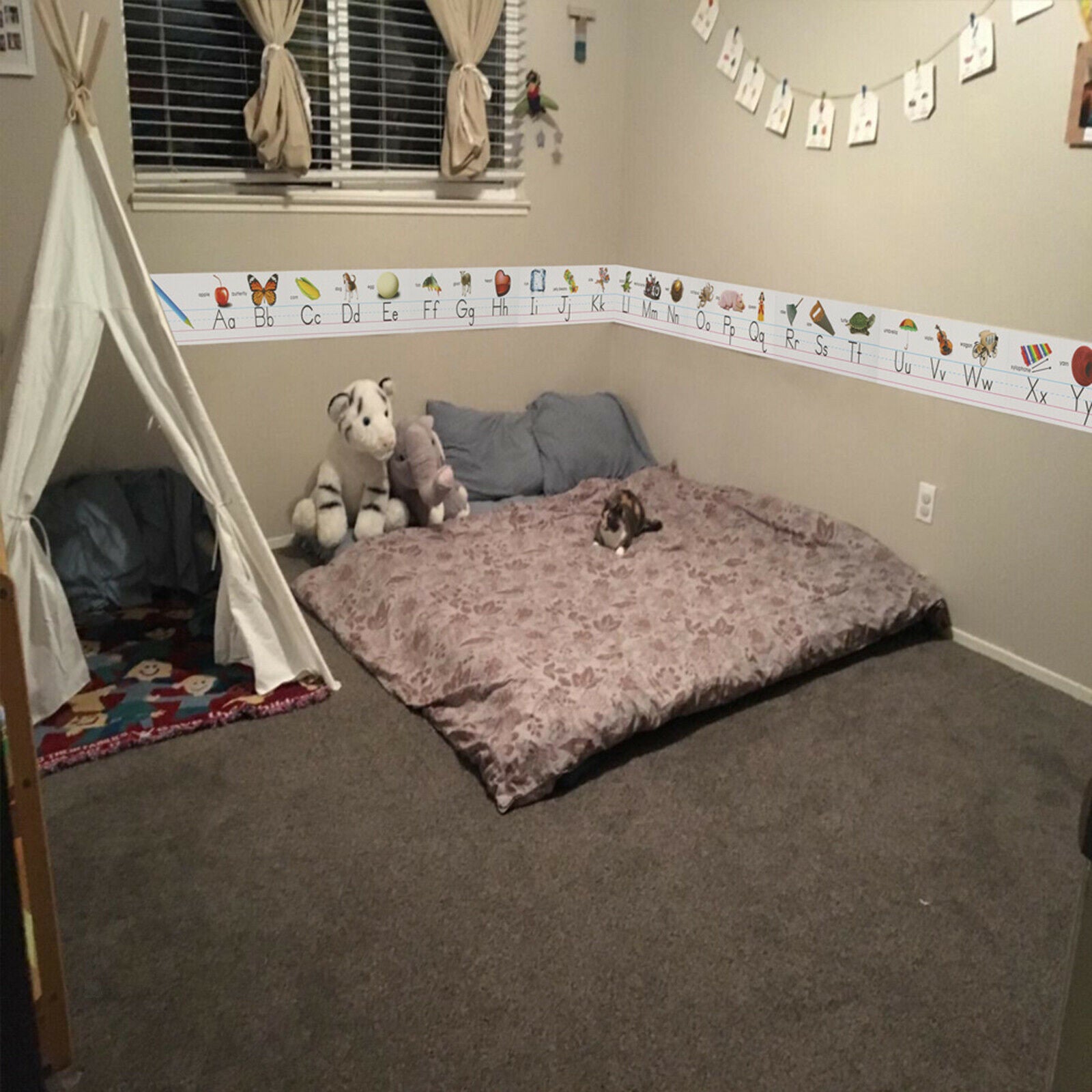 Alphabet Bulletin Board with Picture Cues Kindergarten Bedroom Classroom
