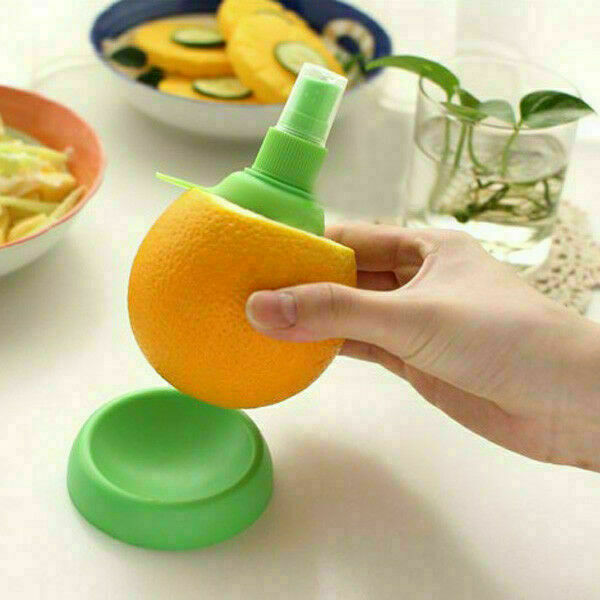 2PCS Citrus Fruit Lemon Orange Juicer Spray salad Lime Mist sprinkling Extractor
