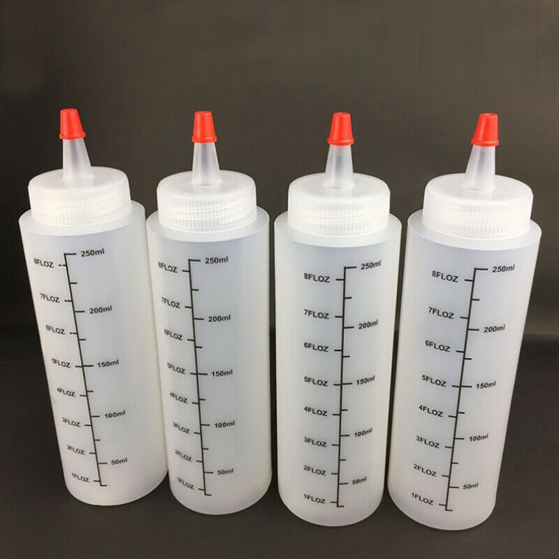 Needle nosed Scale Squeezabl Bottle With Leak-proof Salad Squeeze Bottle Kitchen
