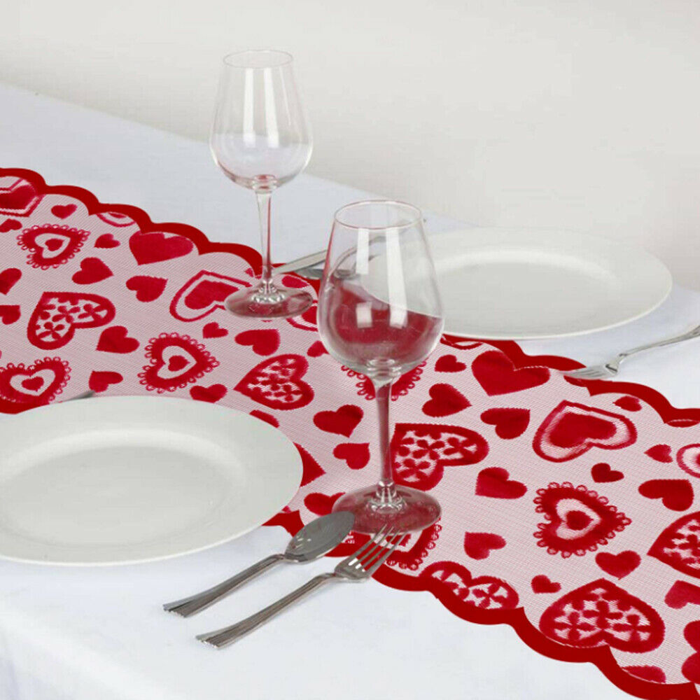 Table Runner Red Heart Printed Lacework Table Cloth Wedding Party Valentines Day