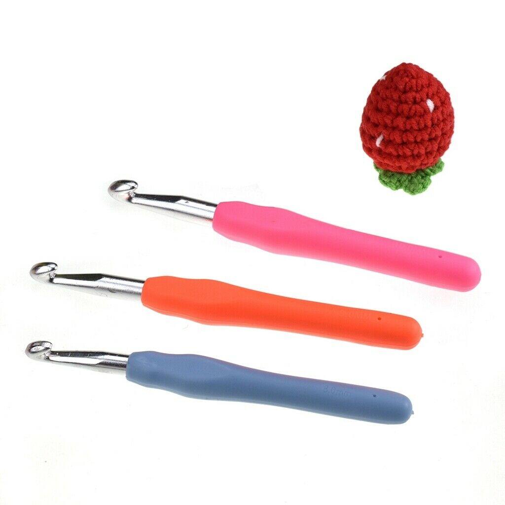 Crochet Hooks Kit Portable Soft Handle Knitting Gauge Tools for Beginner