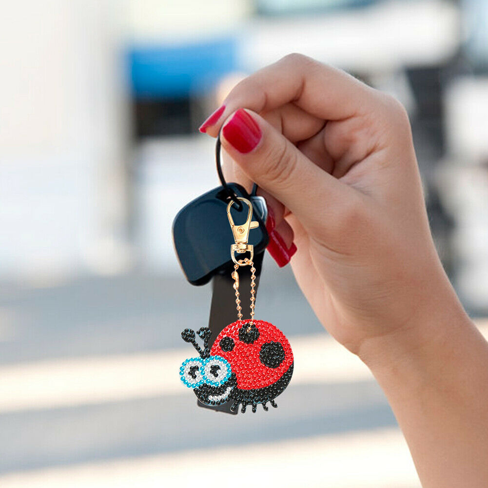 4pcs Art Insect Keychain DIY Full Special Shaped Drill Diamond Painting Kit @
