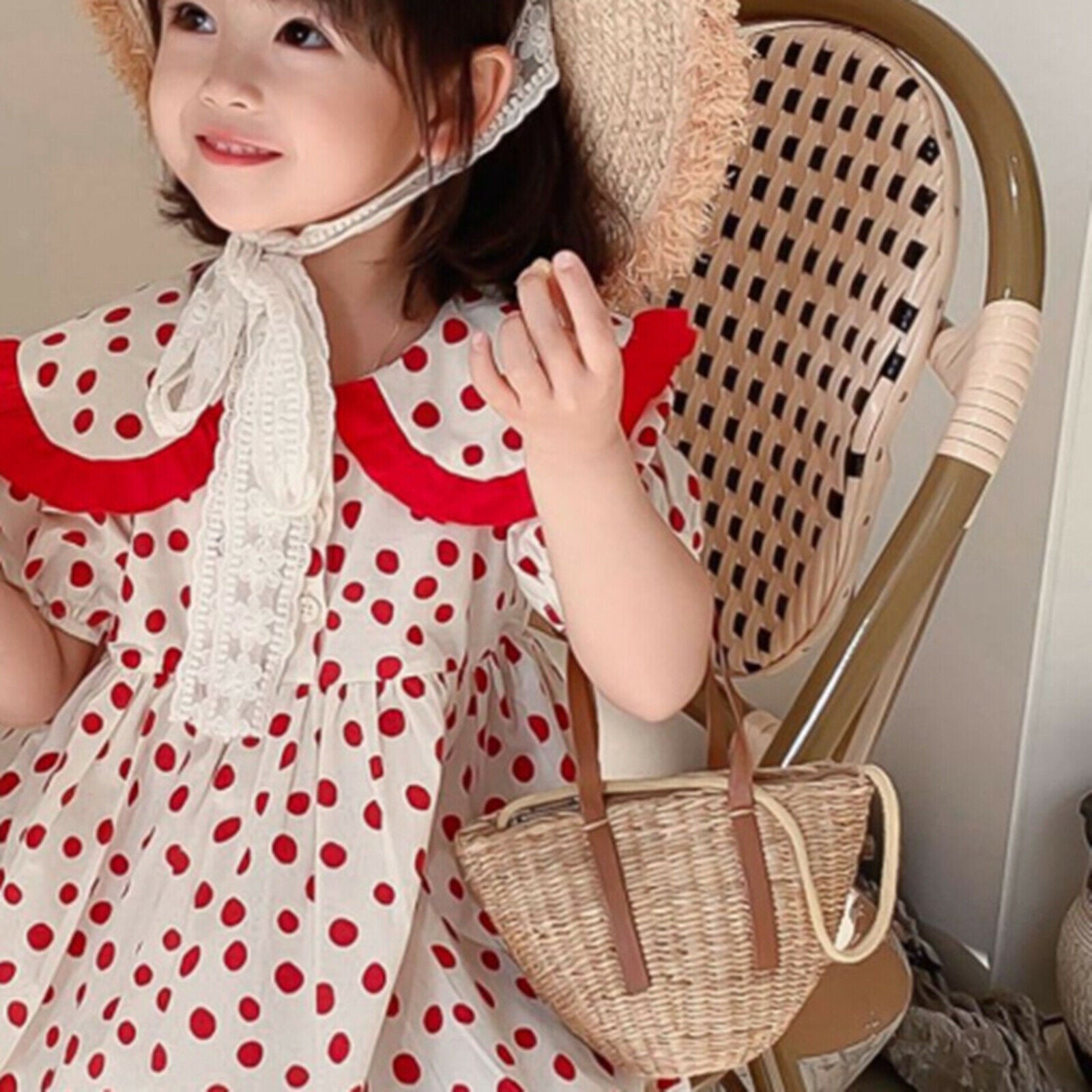 Cute Wicker Bike Basket and Shoulder Strap Bicycle Front Handlebar Basket