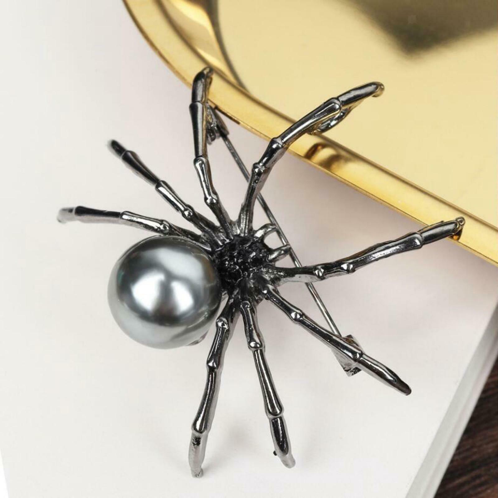Alloy Retro Style Spider Brooches Female Witch Bridal Brooch Pin Halloween