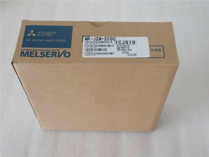 1PC New in box Mitsubishi PLC MR-J2M-20DU MRJ2M20DU servo drive
