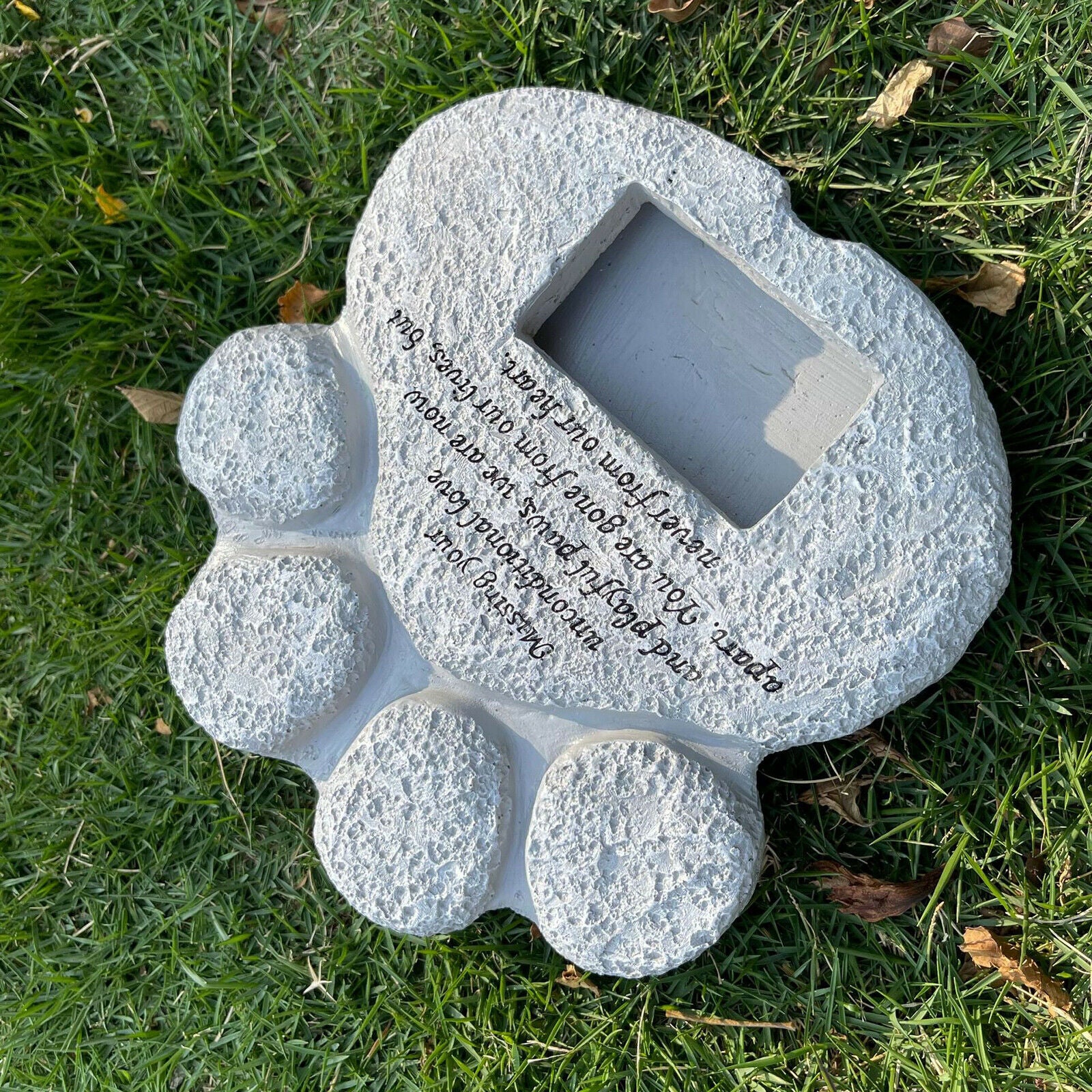 Paw Print Pet Memorial Stone Sun-proof Grave Marker Garden Yard Pets Gifts