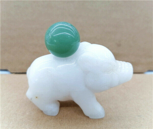 110g 66x48x25mm Lucky Pig Decoration White Aventurine Carved Decor Statue HH7550