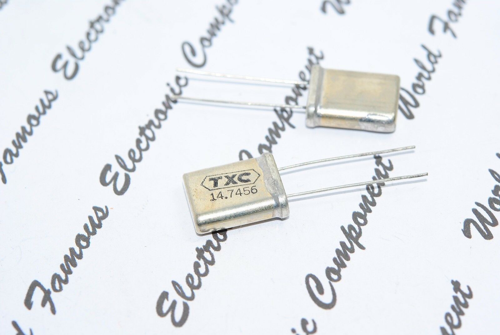 1pcs - TXC 14.7456 MHZ Quartz Crystal Resonator / XTAL