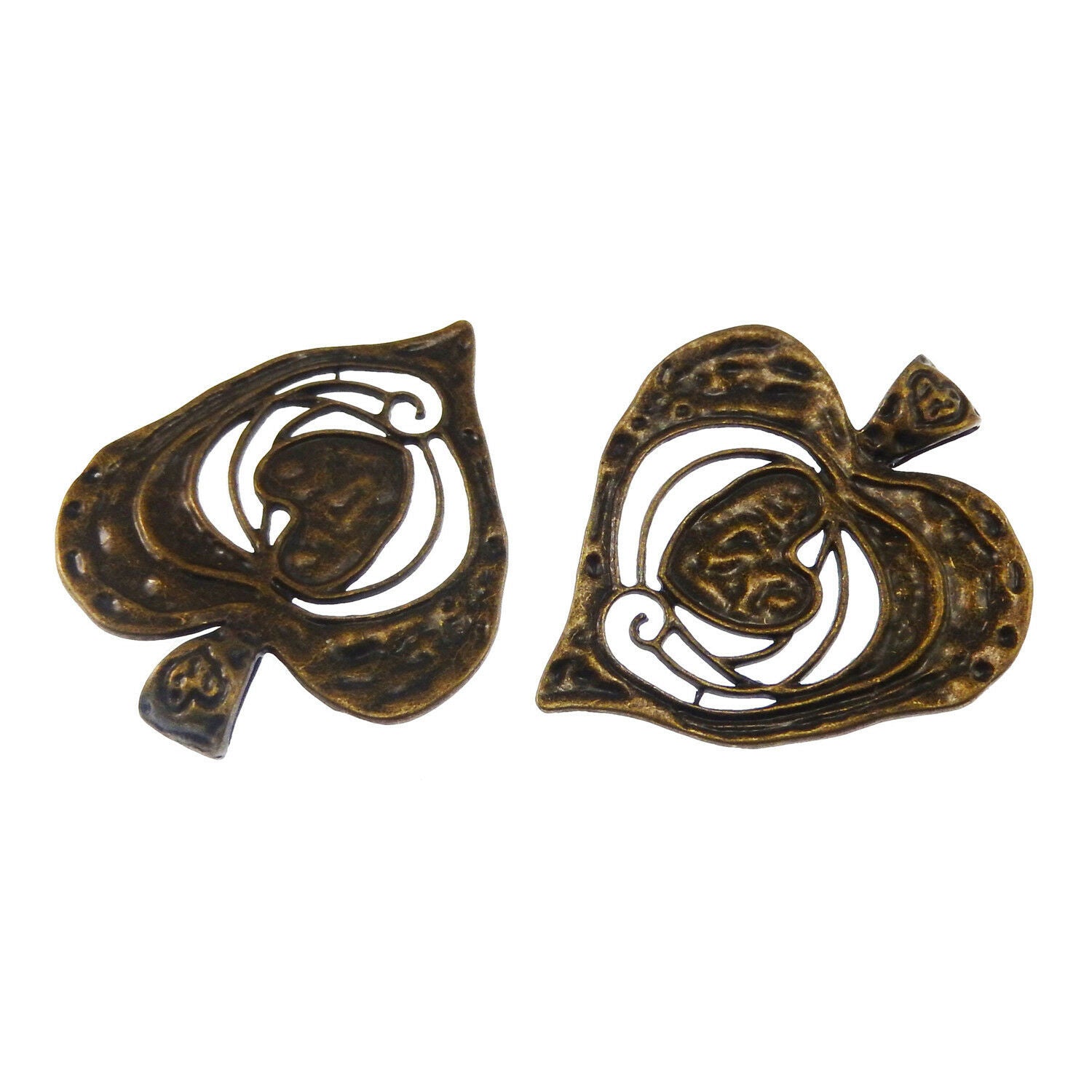 3 pcs Antiqued Bronze Hollowed Heart Pendant Charm Alloy For Jewelry 68*63*2mm