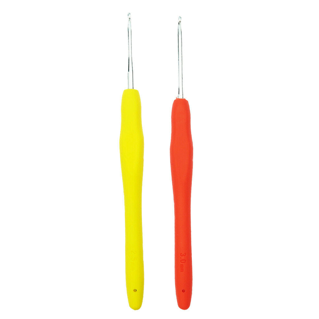 2Pcs Aluminum Crochet Hooks Set 2.5mm 3.0mm, 5.7 Inch Long