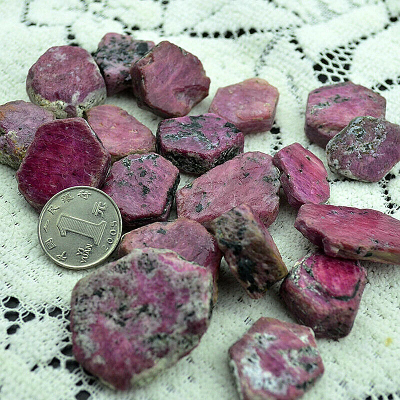 Natural Red Corundum Quartz Crystal Ruby Mineral Specimen Healing Reiki Fossils