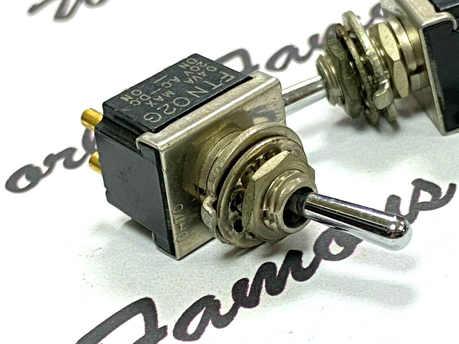 1pcs - OHTO FTN02G 0.4VA MAX 20V A.C-D.C ON/ON Switch - JAPAN