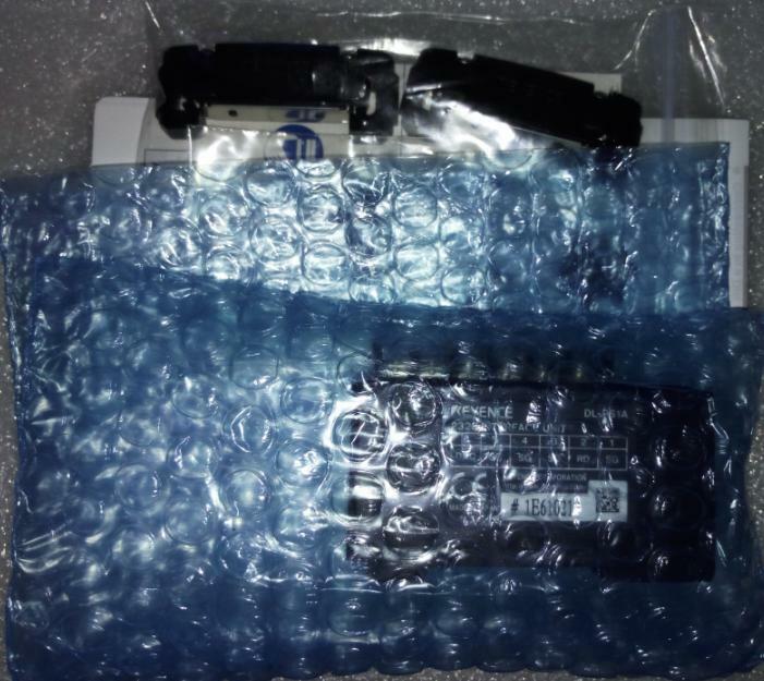 1PCS NEW Keyence Interface Unit DL-RS1A