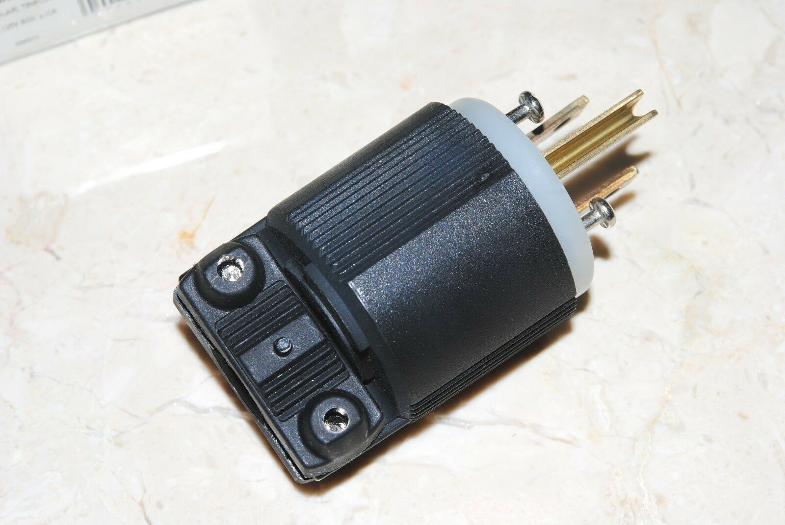 1pcs-COOPER 6266HG 15A 125V NEMA5-15P Hospital Grade Straight Nylon Plug