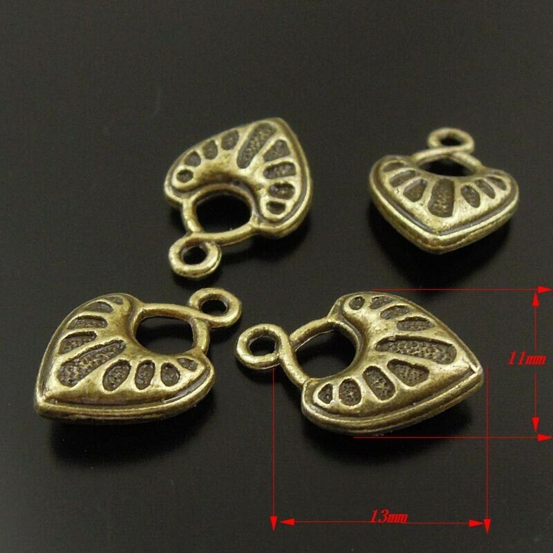 40 pcs Antiqued Bronze Alloy Charm Heart Shaped Carved Pendant Findings 13x11mm