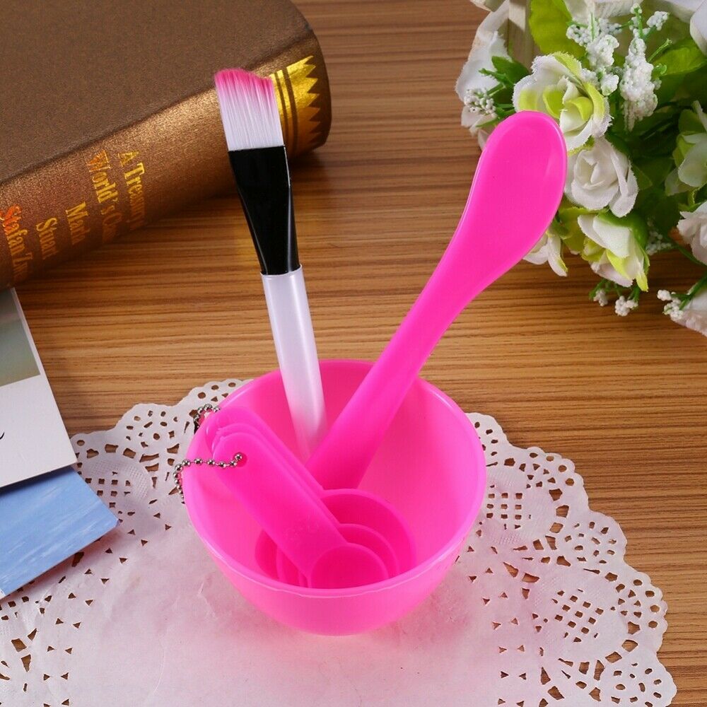 4 in 1 DIY Beauty Masks Bowl Cosmetic Mixing Spoon Brush w/ Make Up Brush Kit