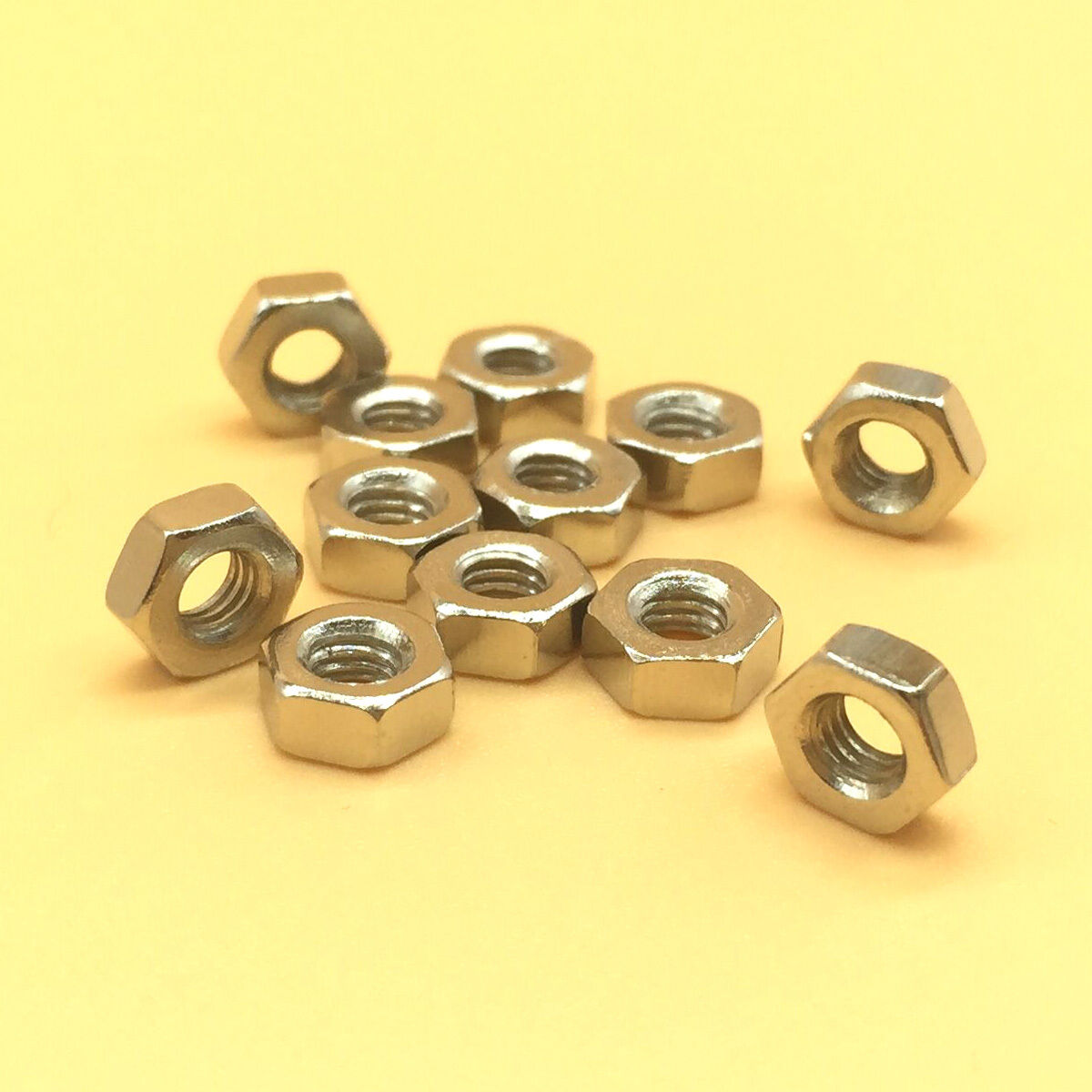 50pcs M4 x 0.5 Stainless Steel Hex Nut Right Hand Thread [M_M_S]