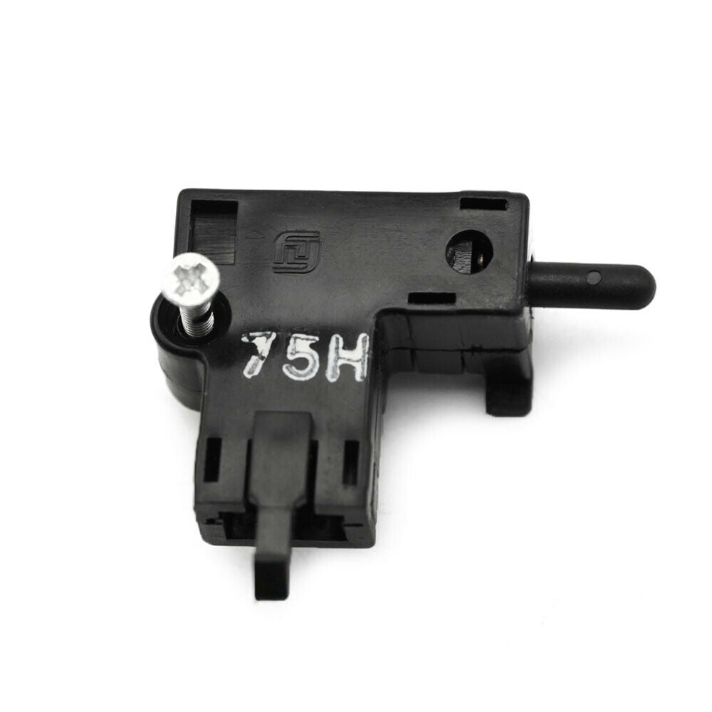 Clutch Perch Switch Sensor For SUZUKI GSR 400/600/750 VZ 800 VL 800 SVF 650