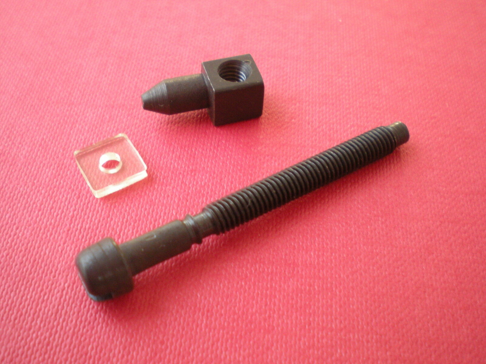 Chain Adjusting Screw Tensioner for JONSERED 625, 630 SUPER, 670, 2077, 2083