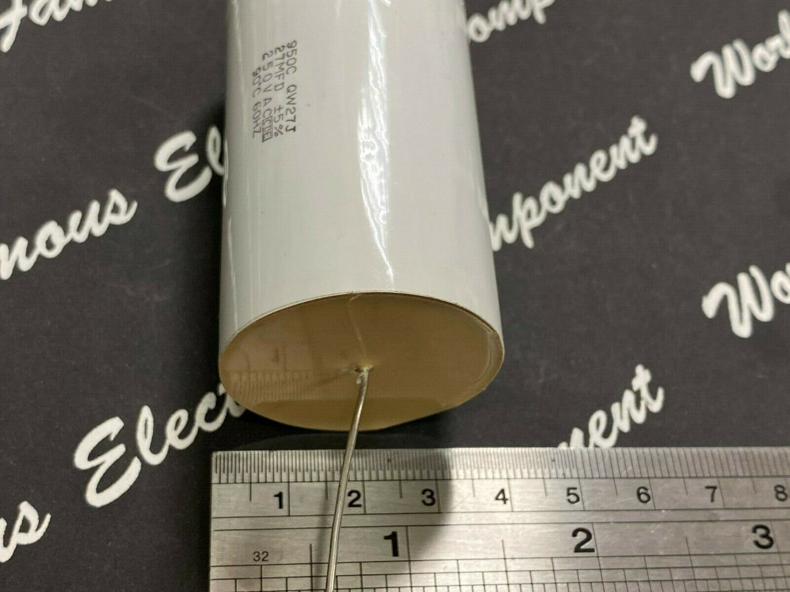 1pcs-CDE 950 27uF 250V(ac) 5% 950CQW27J Polypropylene Axial Film Capacitor