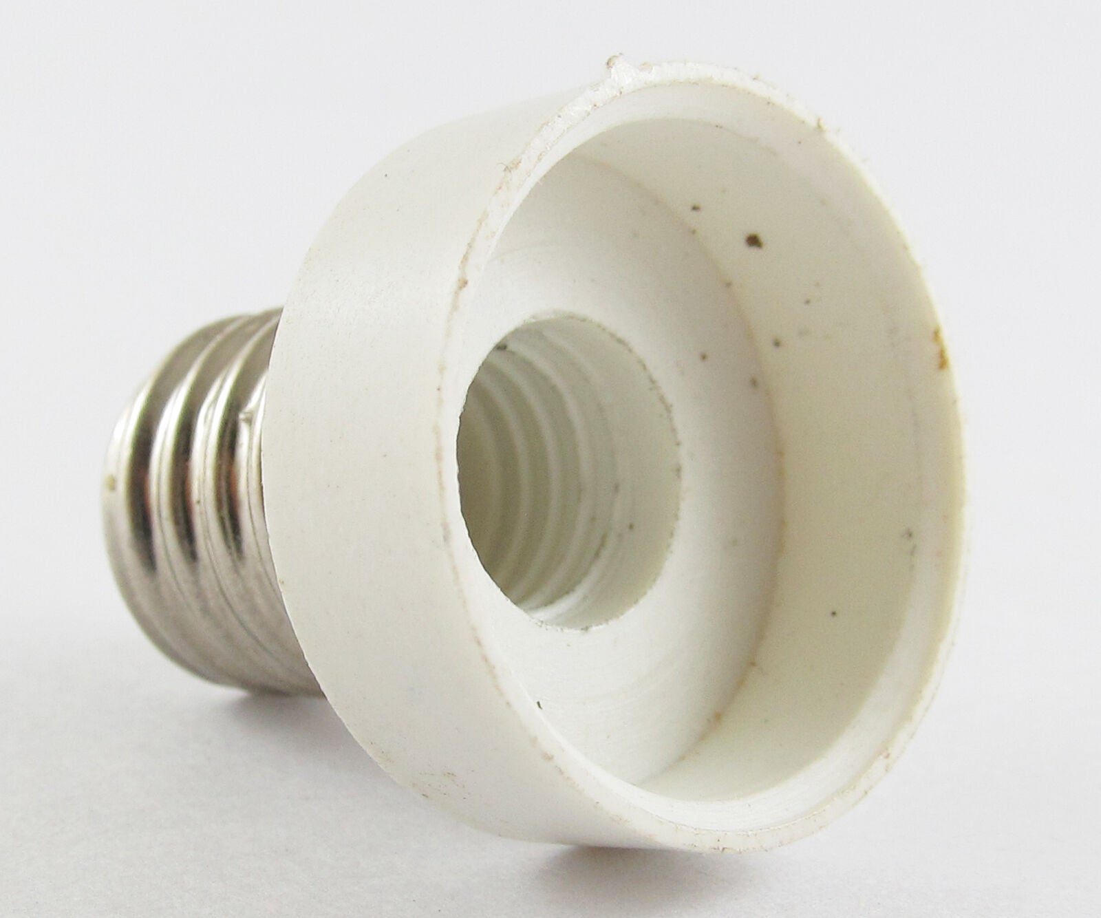 100x  Base LED Light Bulb Adapter Holder Socket Converter E17 Male to E11 Female