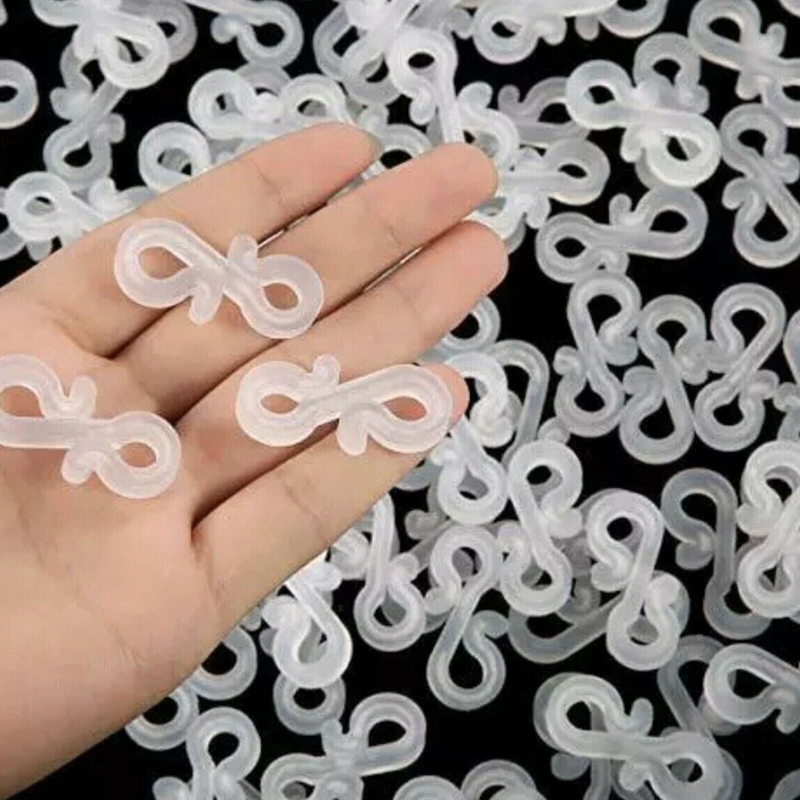 100 PCS Christmas Light Clips Gutter Hang Hooks For Outside String Lights White