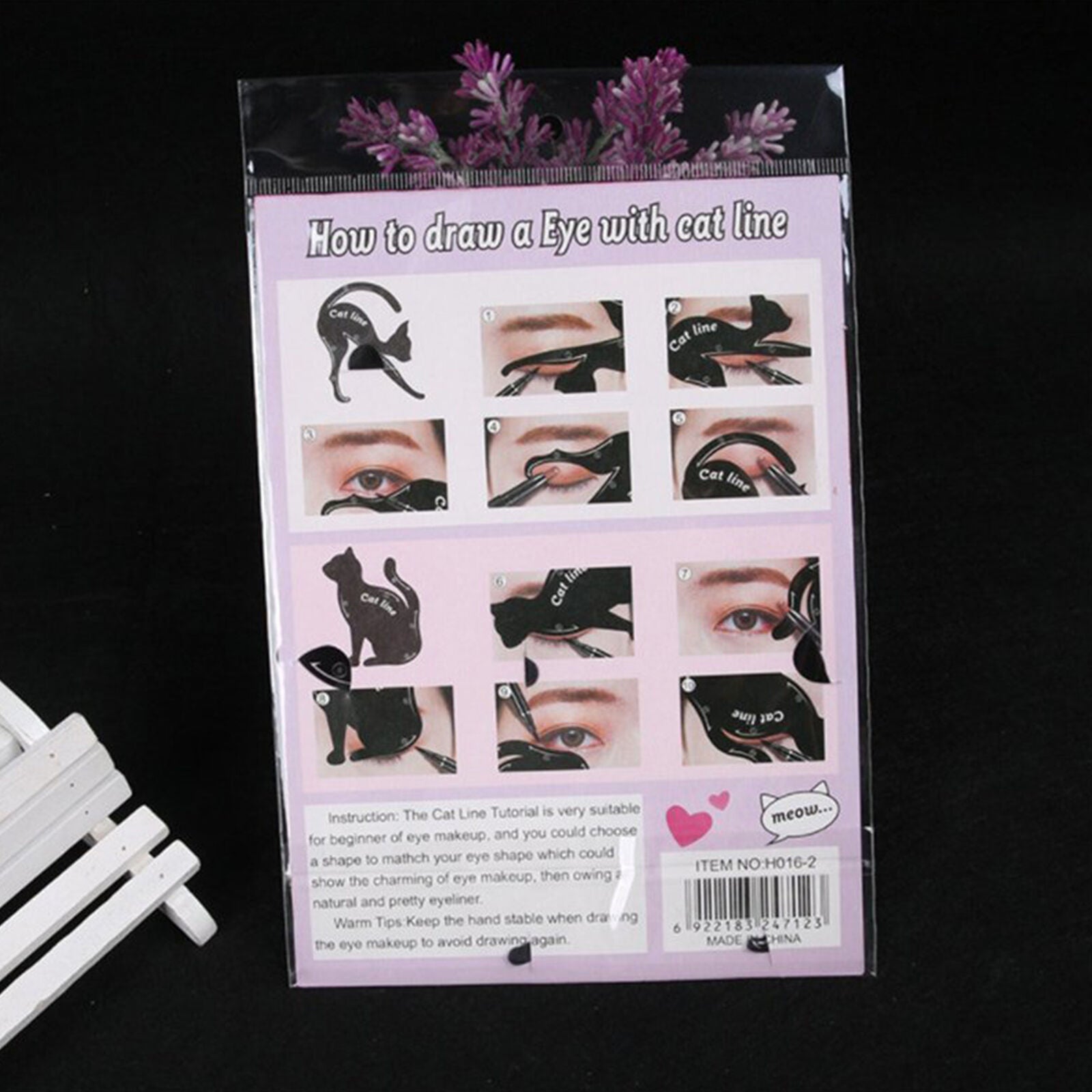 Template Shaper Makeup Beauty Tools 1 Pair Eyeliner Stencil Models Cat Eye Line