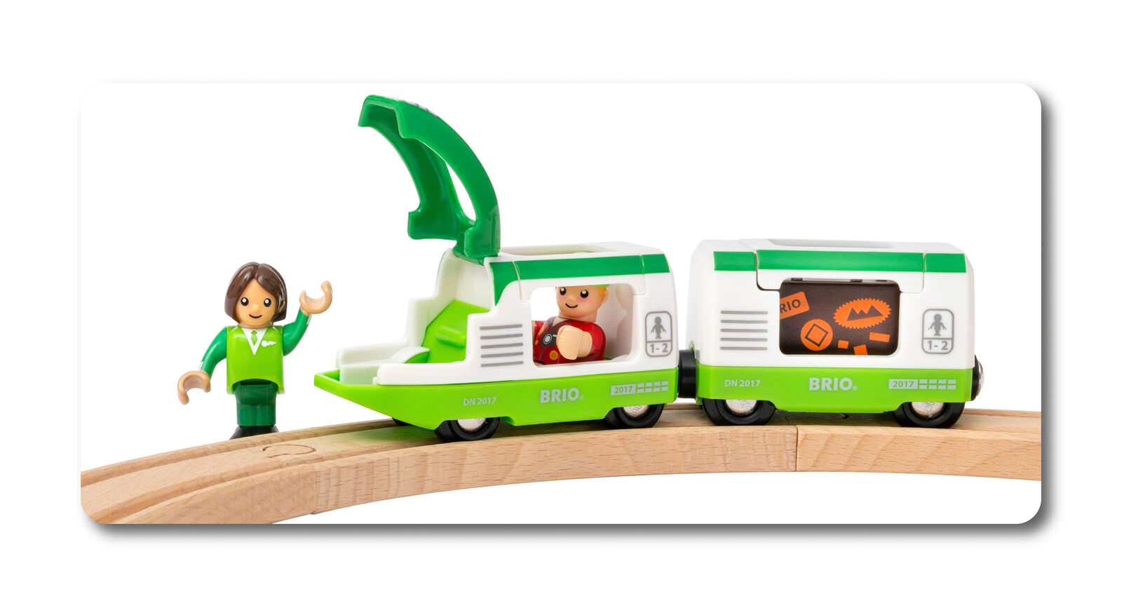 33847 BRIO Circle Train Set Wooden Railway Train & Accessories Age 3 Years+