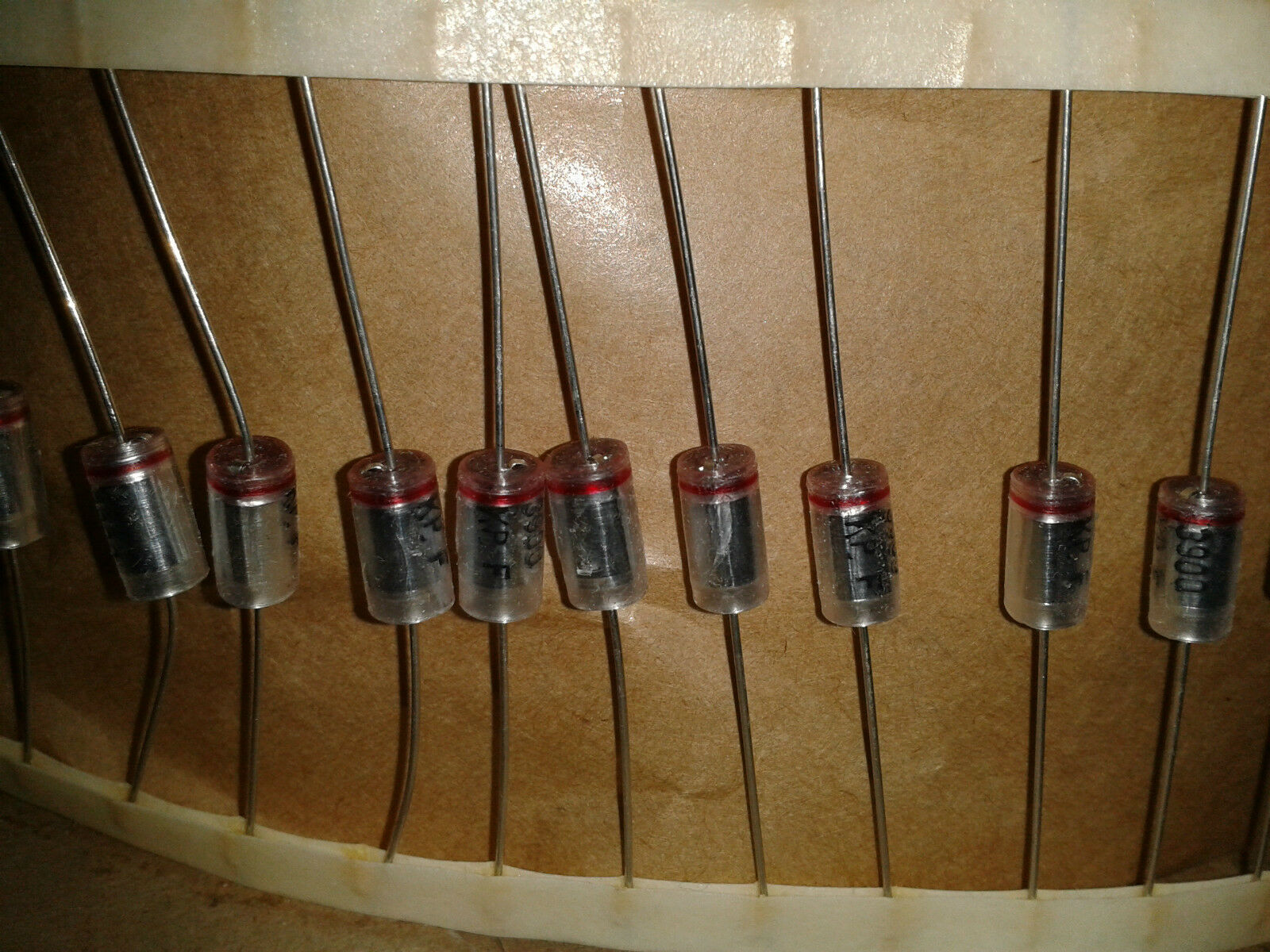 16pcs SIEMENS 3900pF 160V 1% HI_END FILM FOIL CAPACITORS FOR AUDIO !