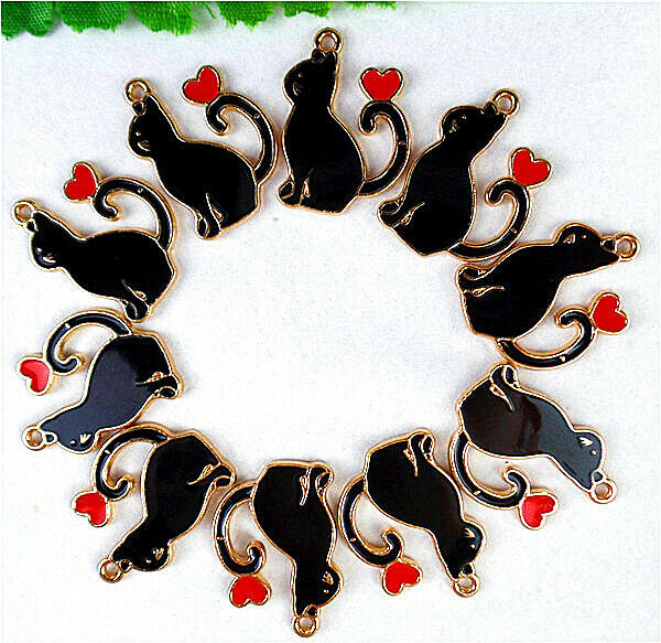 50Pcs 25x18x2mm Alloy Carved Dripping Oil Enamel Love Cat Pendant Bead HH829
