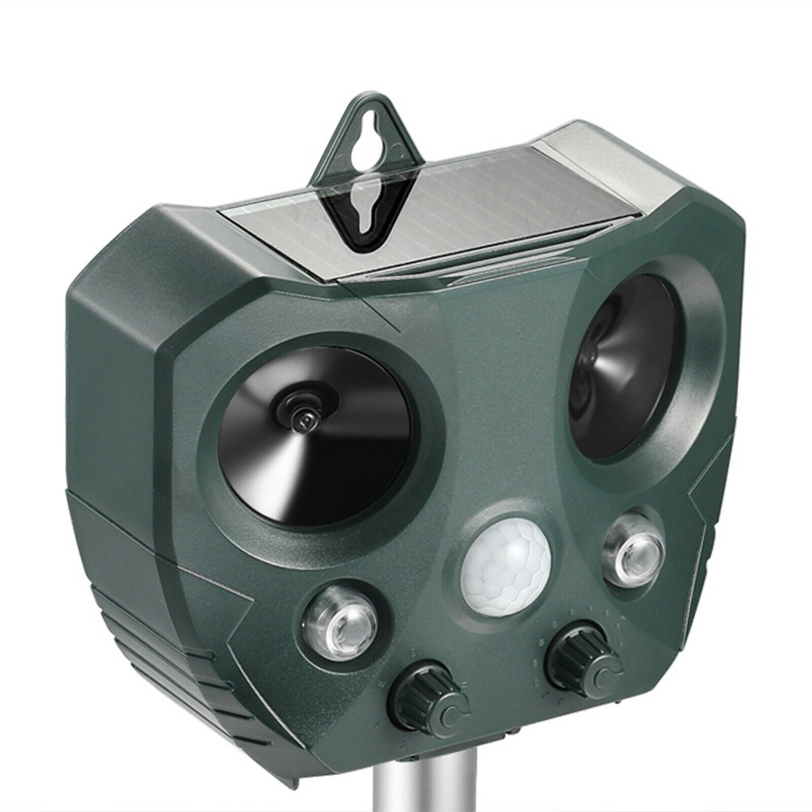 Outdoor Ultrasonic Animal Repeller Raccoon Cat Dog Fox Scarer Repellent