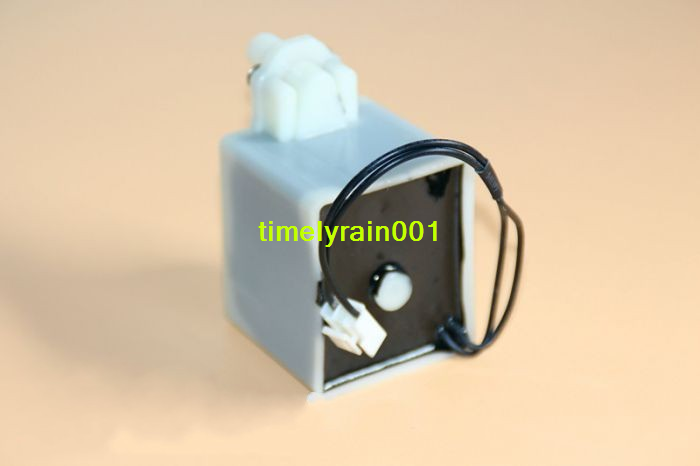 1pcs Micro Water Pump AC220V 60Hz Submersible pumps Flow 1.2L / min lift 0.85m