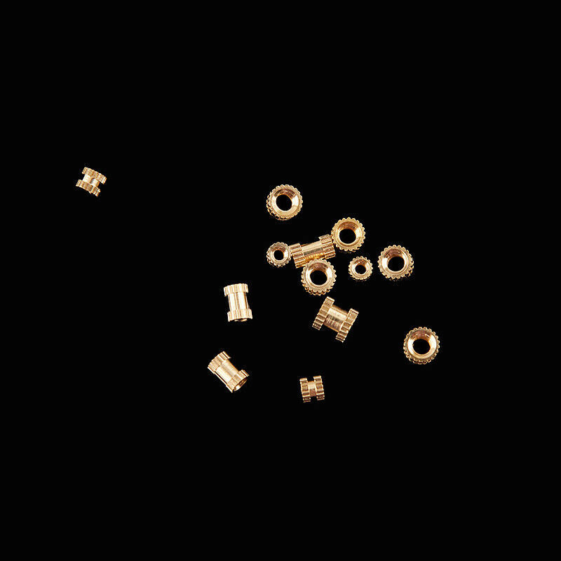 Set 500 pezzi Kit di assortimento di dadi zigrinati in ottone con filettaturBDA