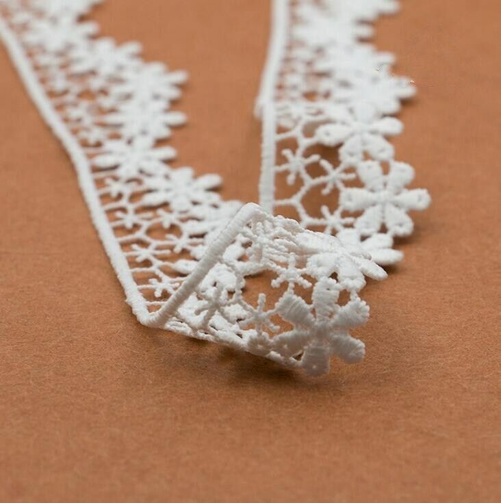 5 Yards Flowers embroidery Lace Milk silk Decorative Clothing/curtain/Skirt