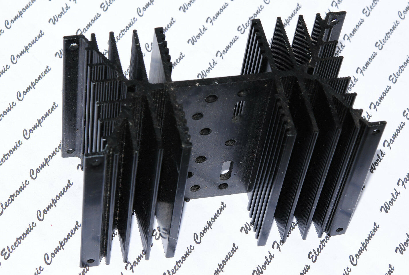 1PCS - AMP Amplifier Large Aluminum Heat Sink - 130 x 90 x 65mm
