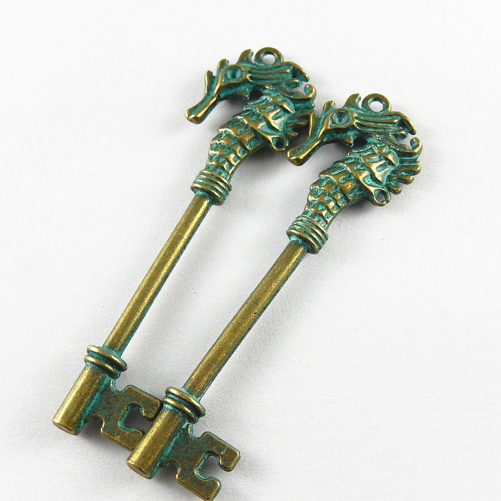 5pcs Green Bronze Alloy 72*20*5mm Seahorse Top Key Charms Pendants Crafts 52161