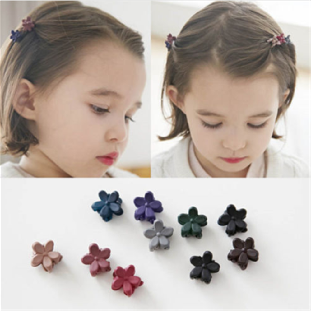 30PCS Kids Girl Women Simple Flower Plastic Hair Claw Cartoon Mini Clip Clamp C8