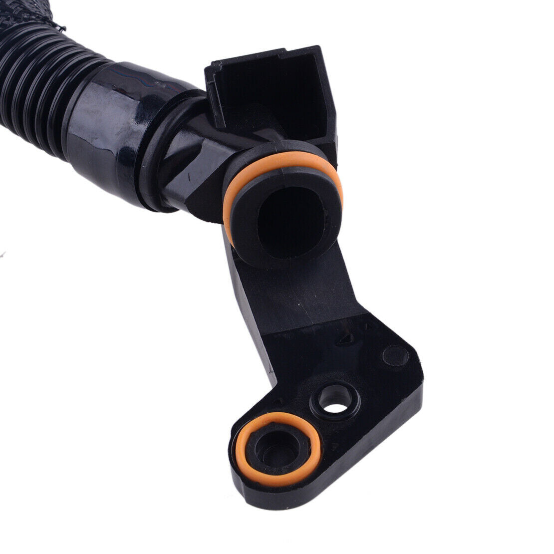 1pc Cylinder Head Cover Breather Hose Fit For VW Golf Jetta Tiguan Audi A3 TT