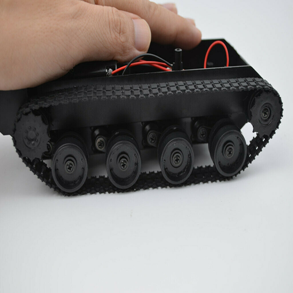 Light shock absorbing tank chassis Simple mechanical structure and easy