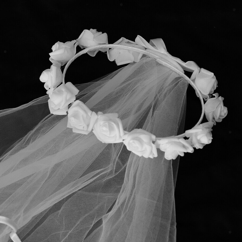 Long bridal veil Wedding veil with artificial flower wreath, made of tulle