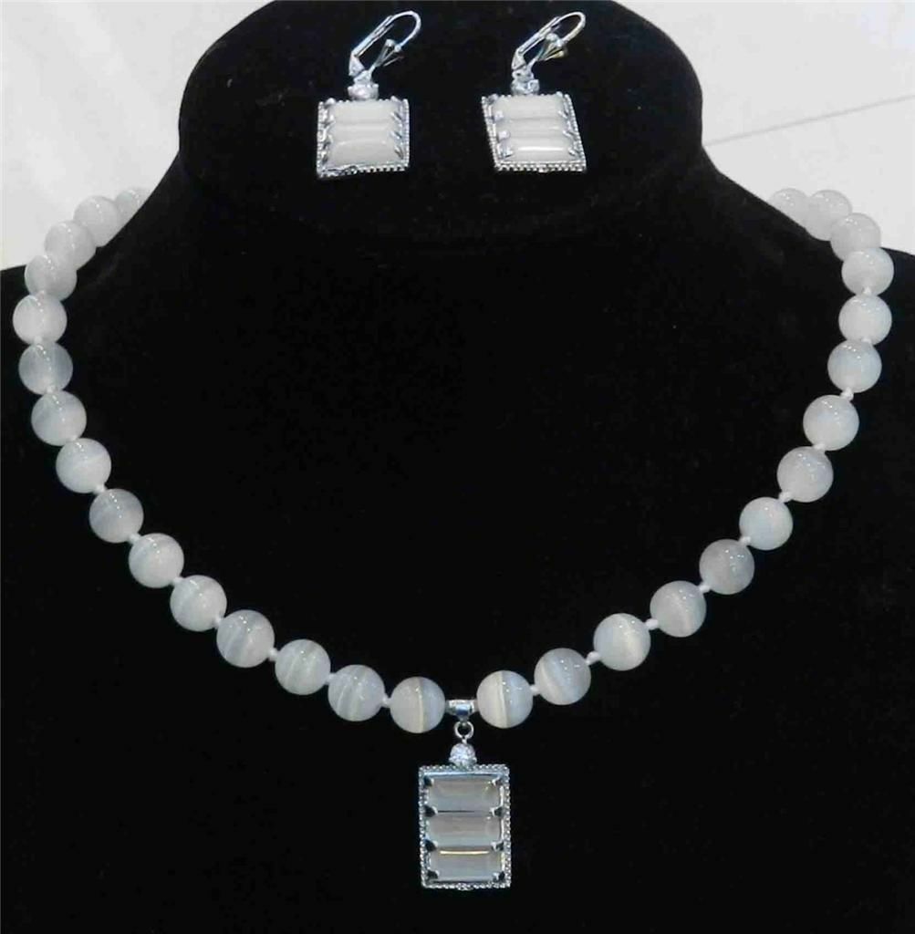 Beautiful White Mexican Opal Round Beads Gems Pendant Necklace Earring Set 18"