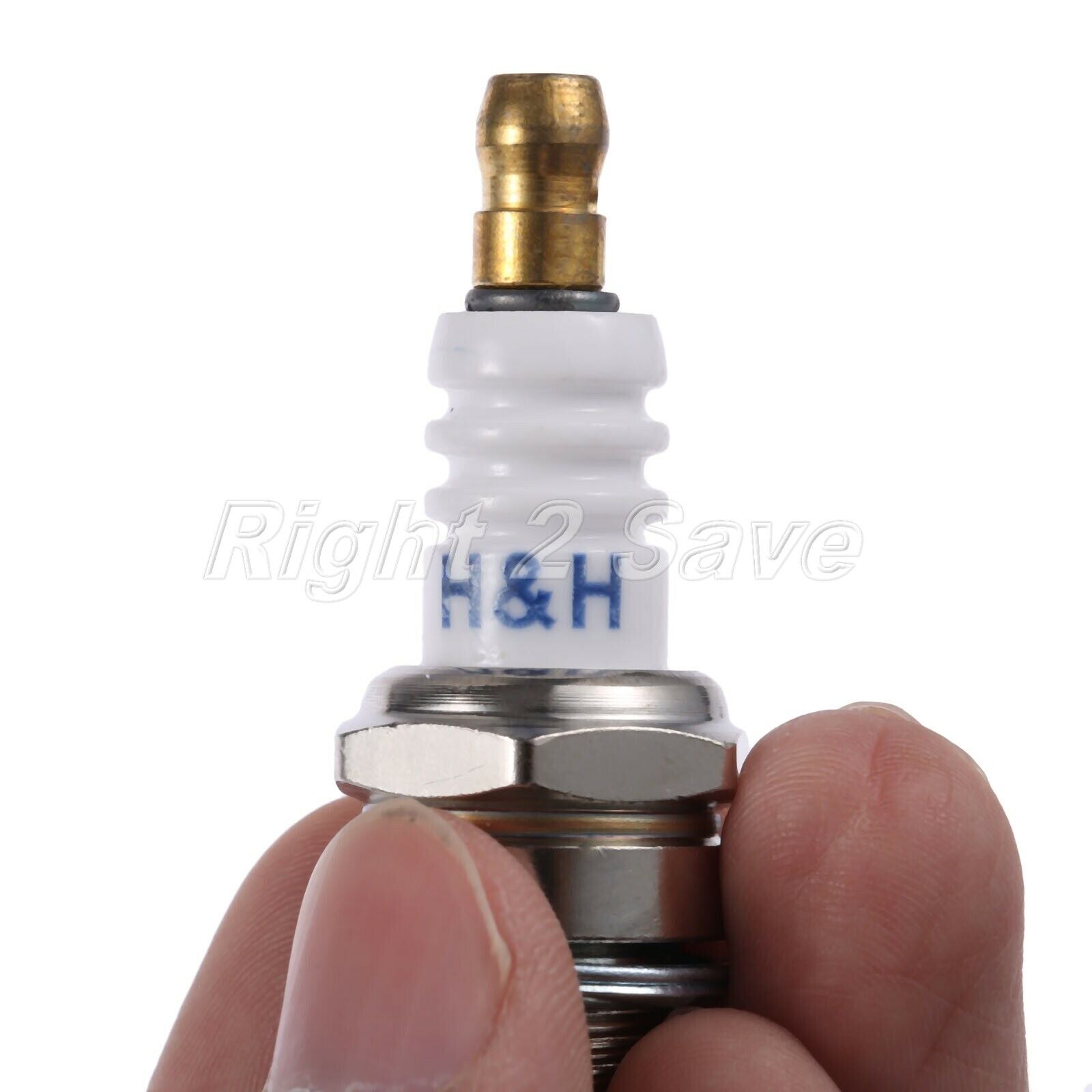 2 Stroke Brush Cutter Strimmer Chainsaw Parts Grass Trimmer L7T Spark Plugs 2PCS