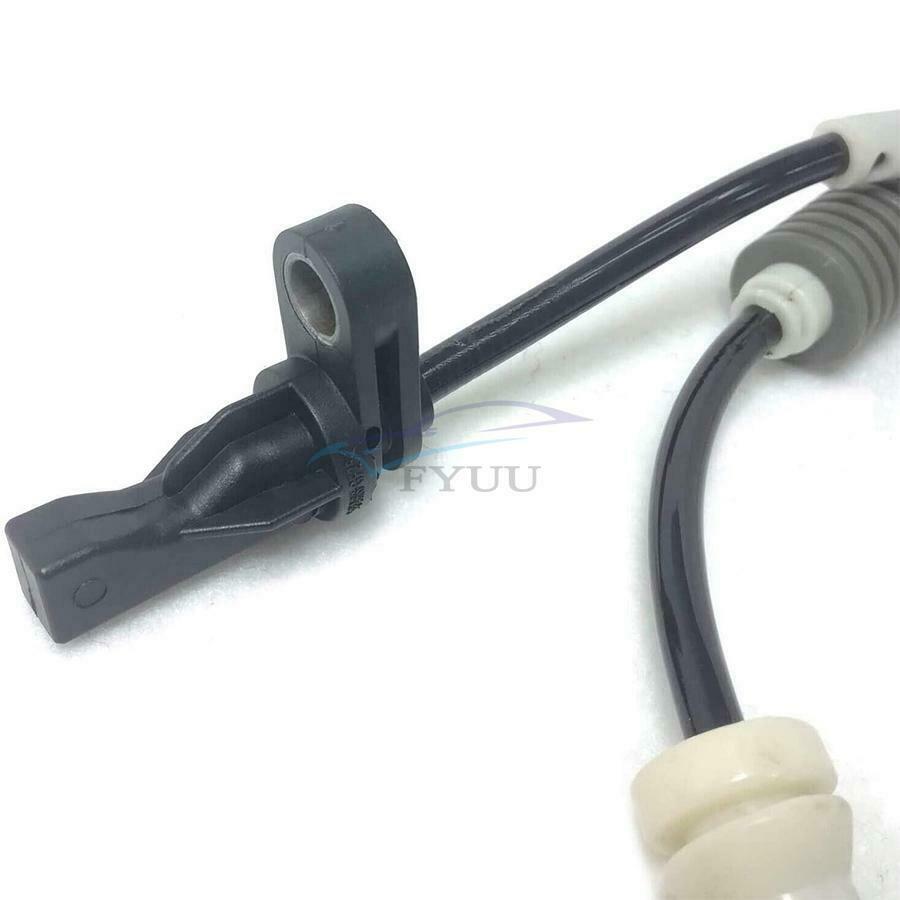 1PC Front ABS Wheel Speed Sensor 34526870075 For BMW 128i 325i 323i 328i E90