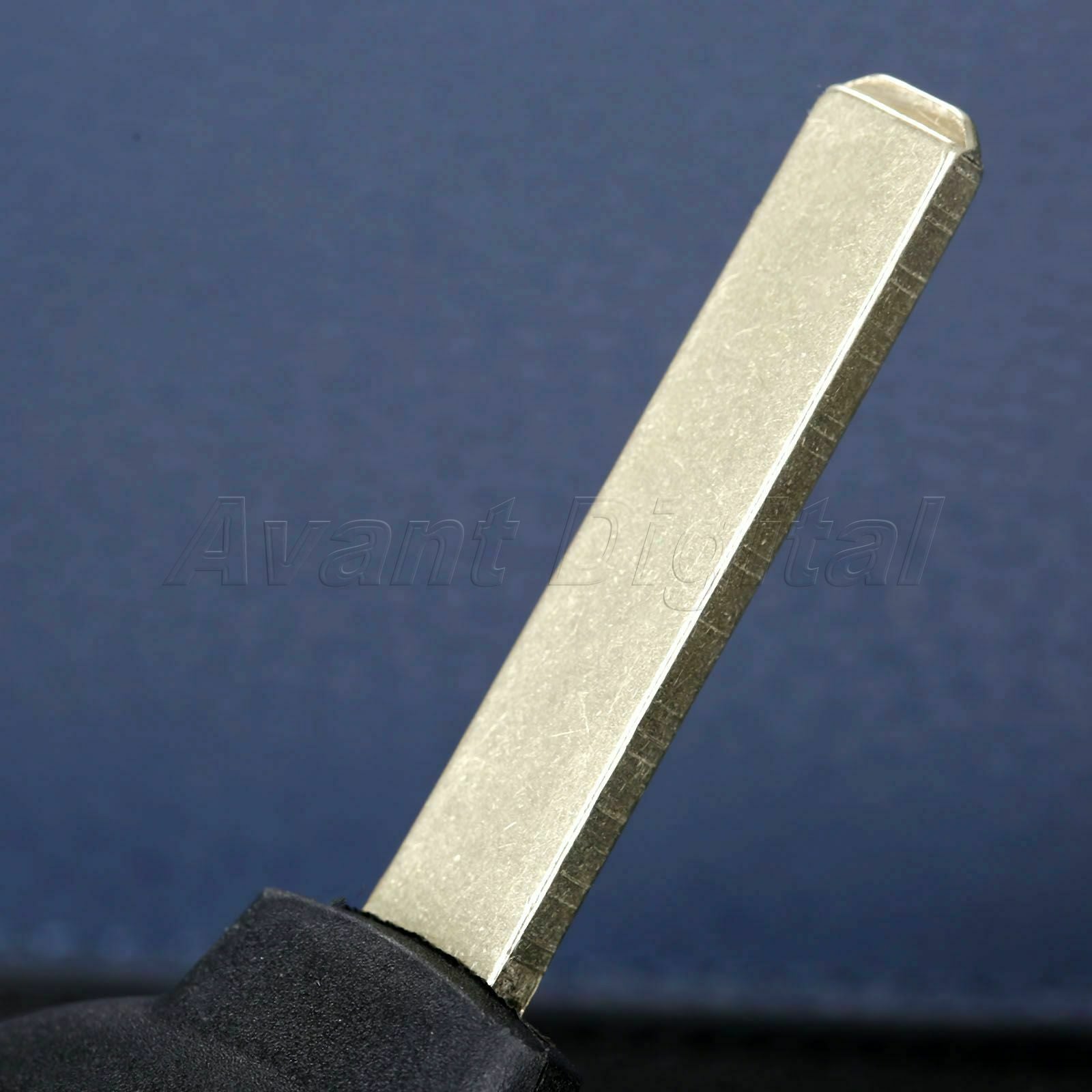 New Uncut Remote Key Fob 4Button For 2005-2015 Mercedes-Benz Smart Fortwo