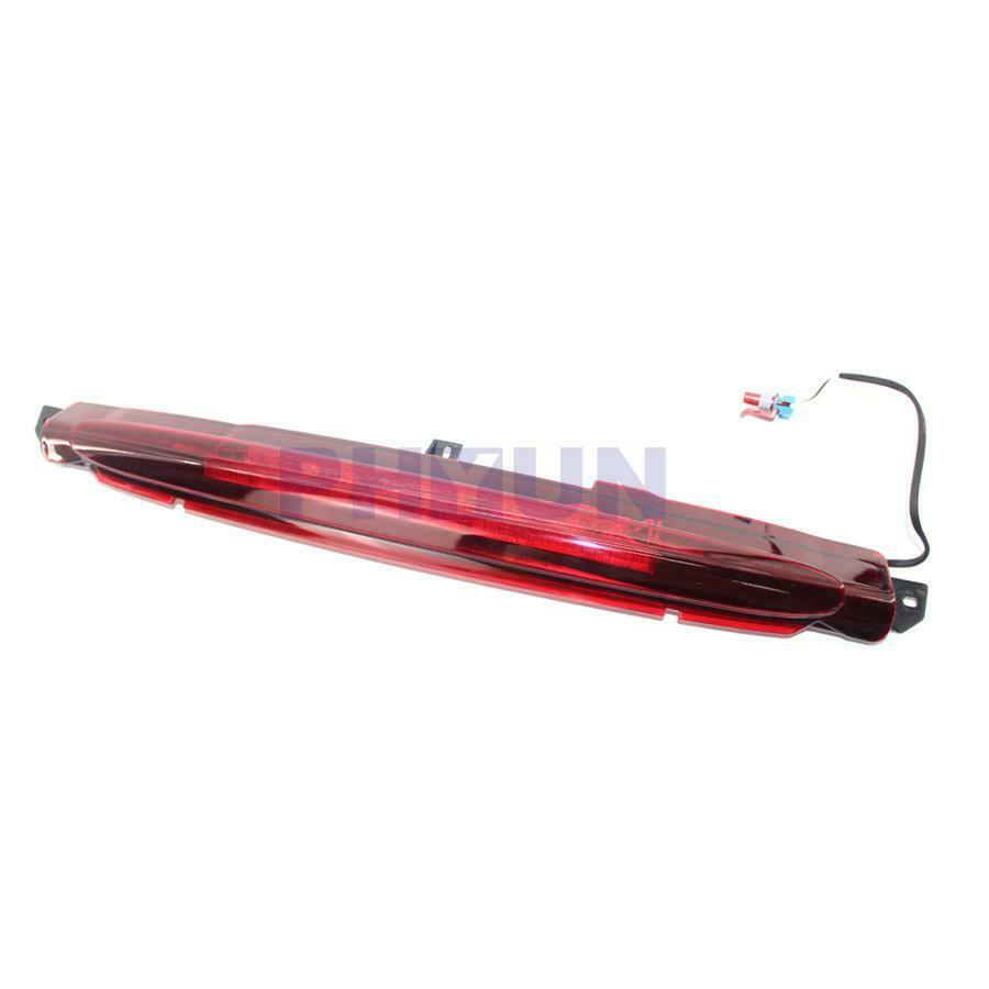 1pc Car Rear Third Brake Light LED Lamp #15120540 For 02-12 Chevrolet Avalanche