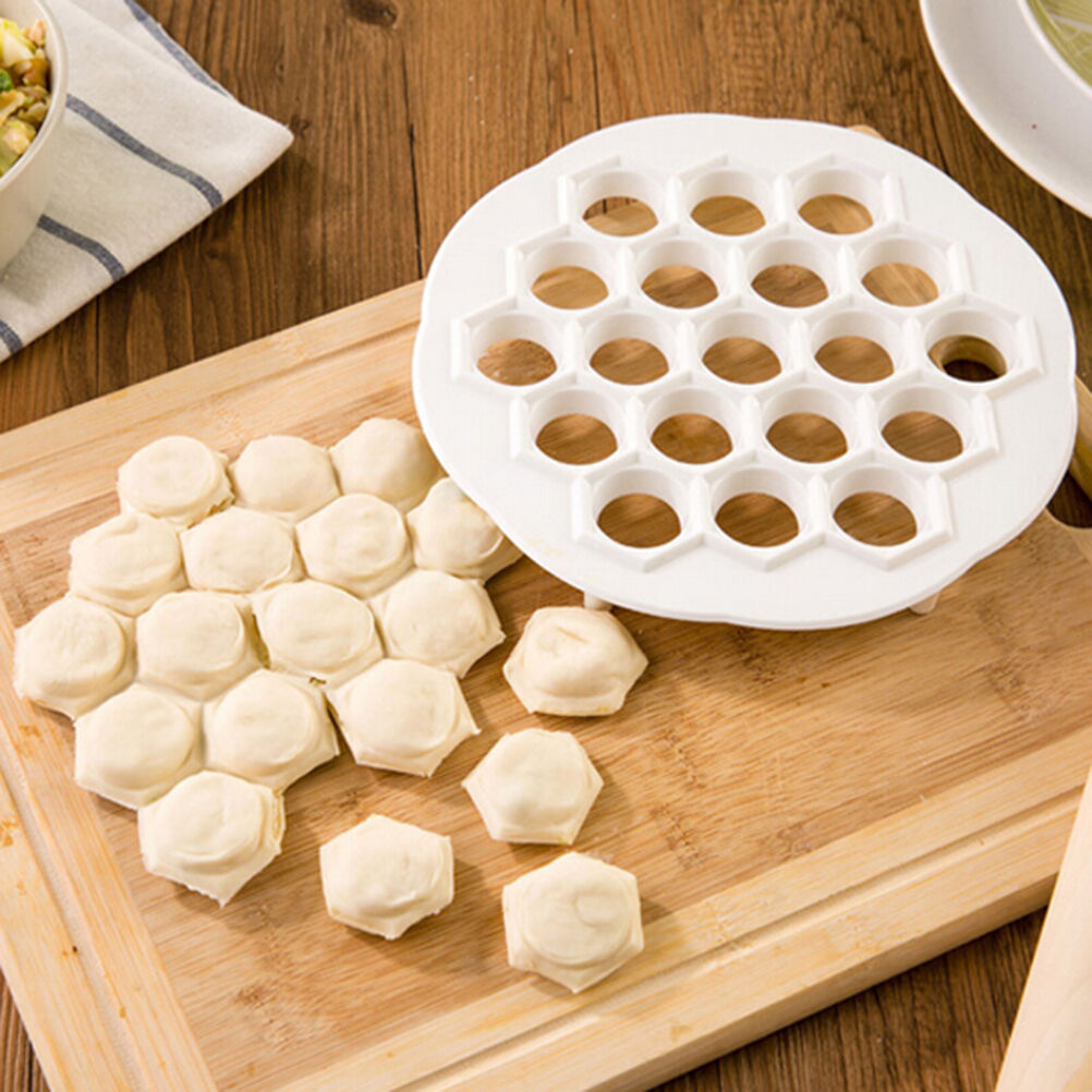 Dumpling Mold Maker Gadgets Tools Dough Press Ravioli Making Mould DIY Kitche Lt