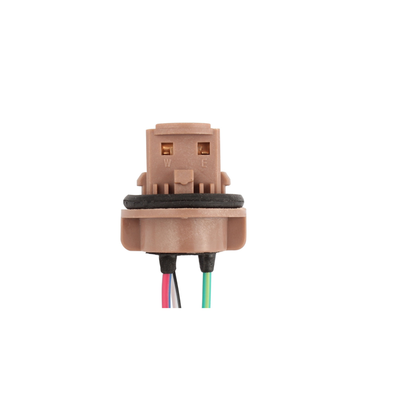 2x 7443 Bulb Socket Brake Turn Signal Light Harness Wire LED Pig Tail Plug 7440